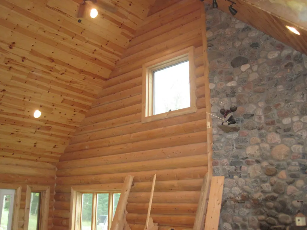 Log home