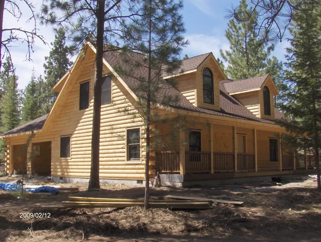 Log home