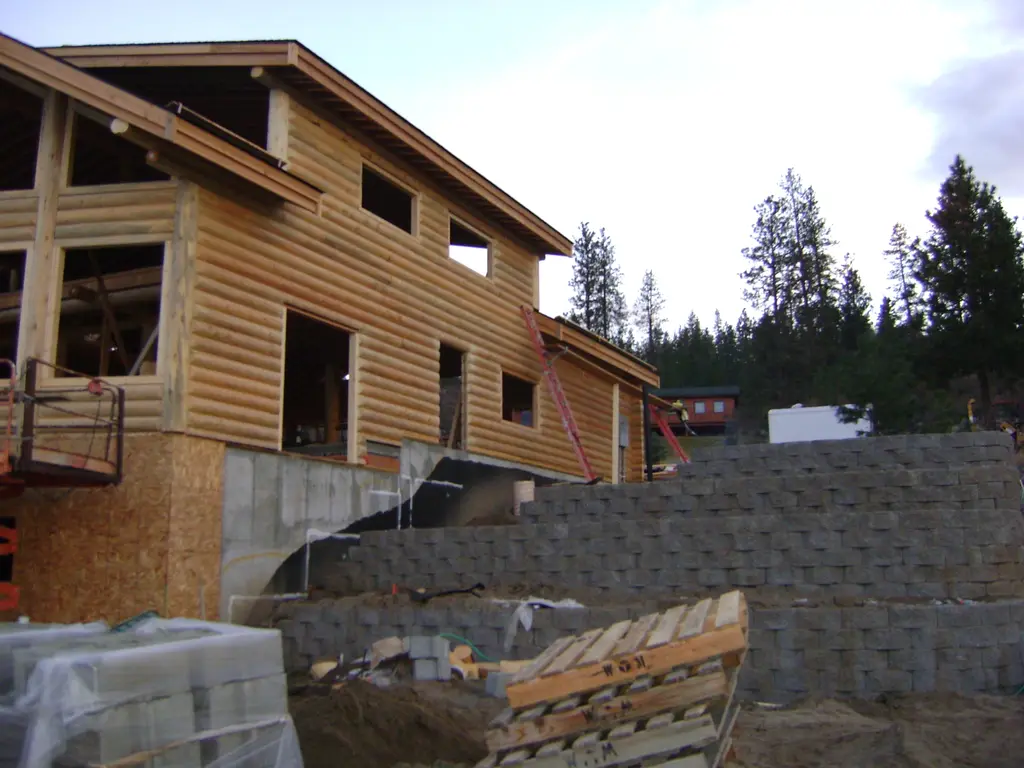 Log home