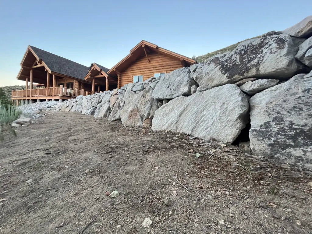 Round Logs