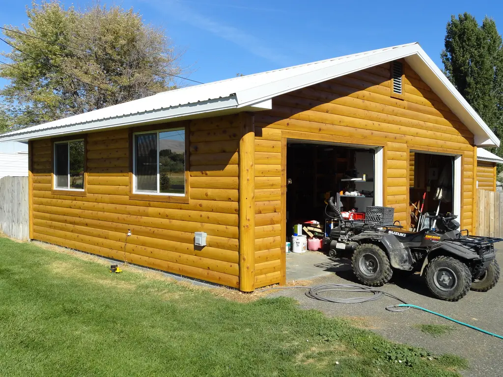 Log home