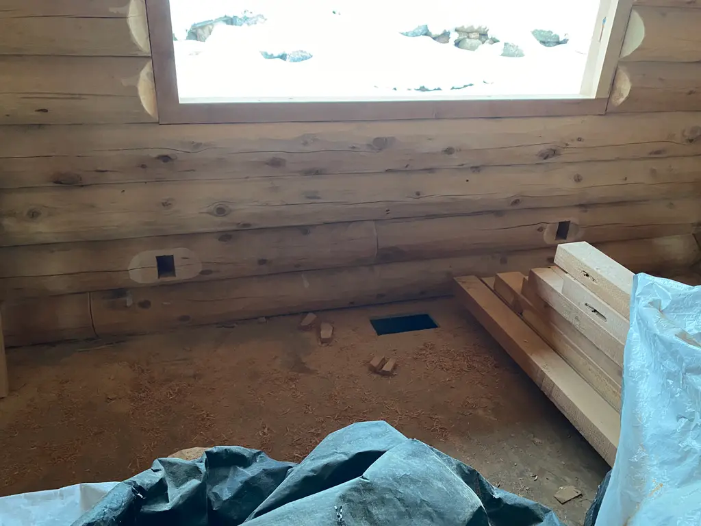 Round Logs