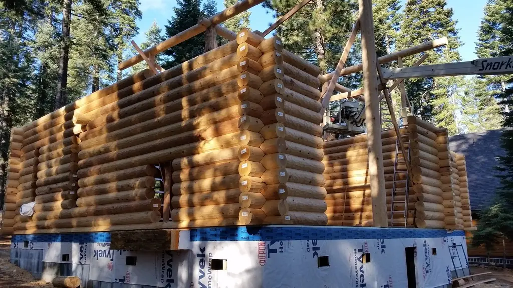 Log home