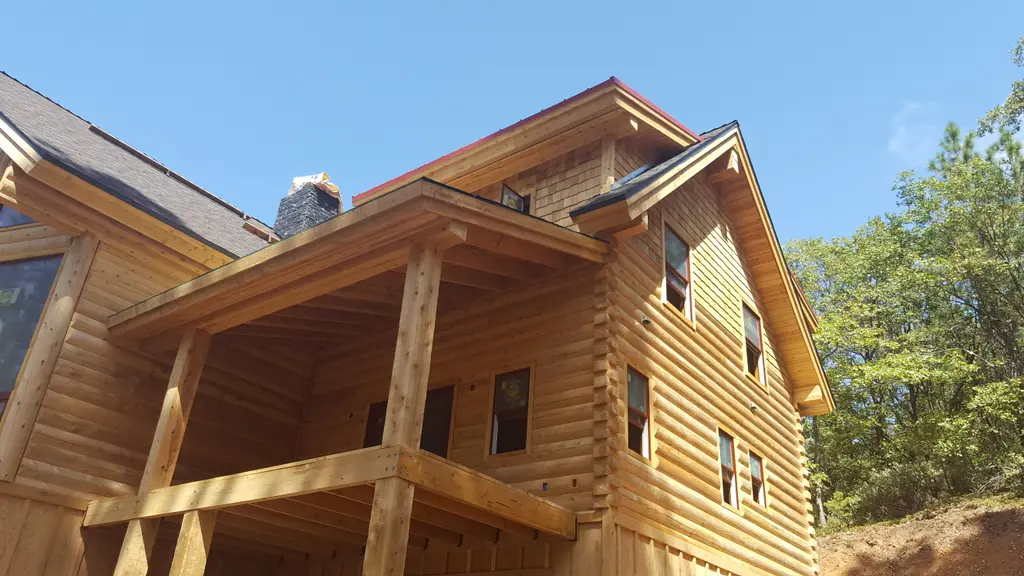 Log home