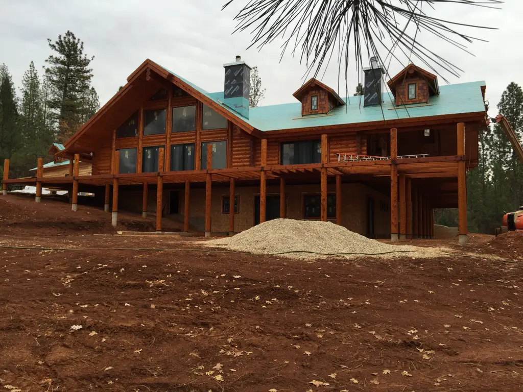 Log home
