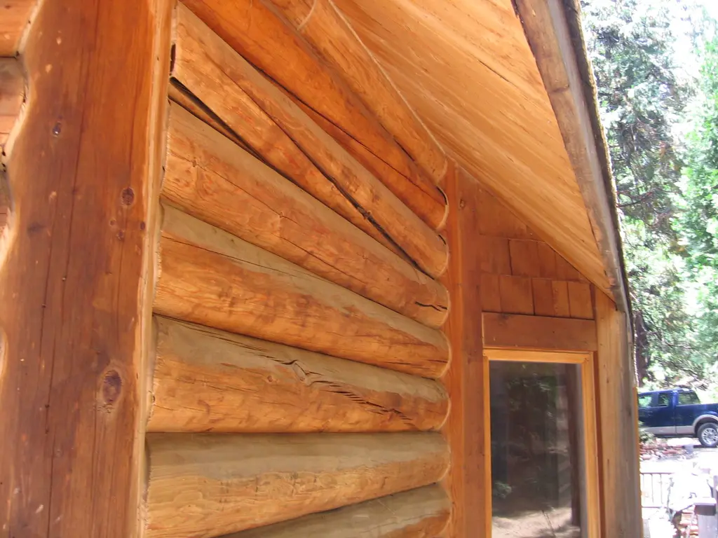 Log home