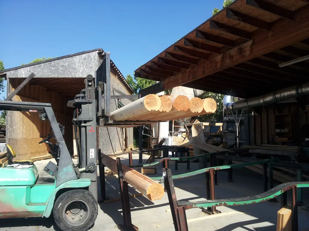 Log home