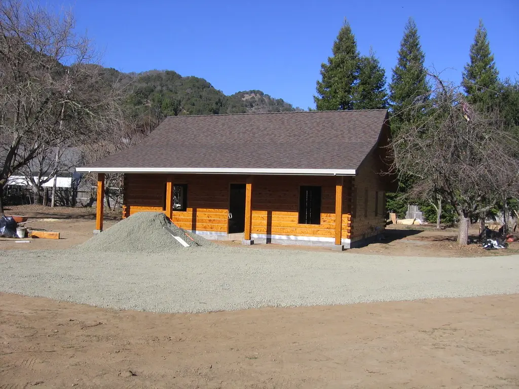 Log home