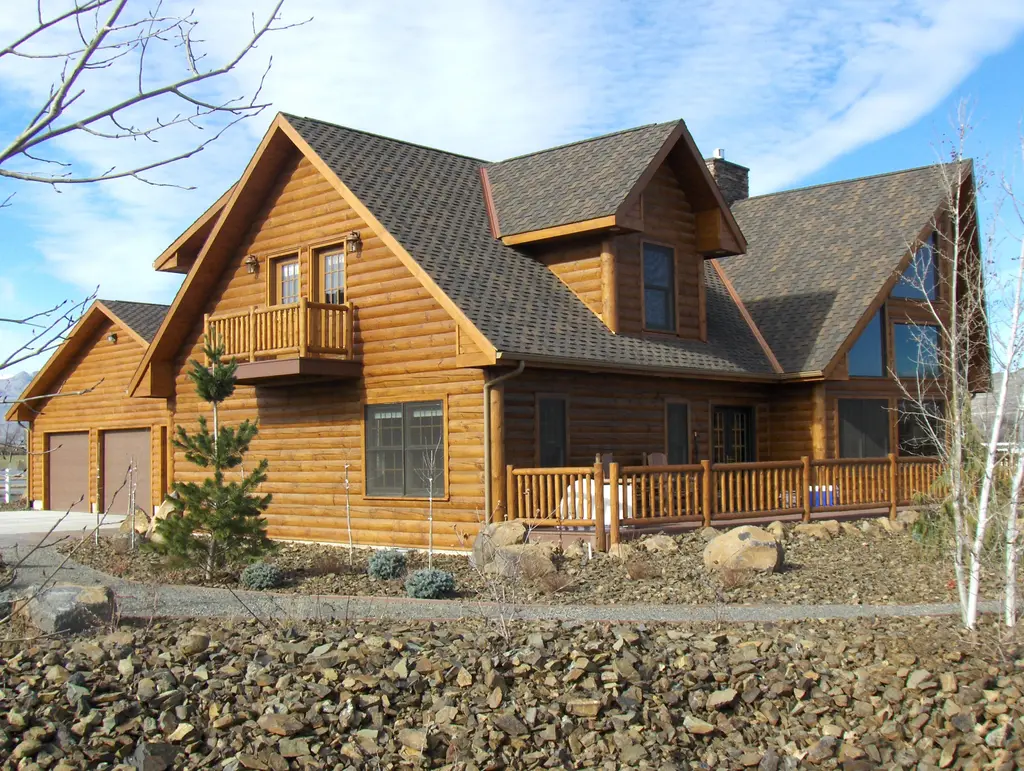 Log home