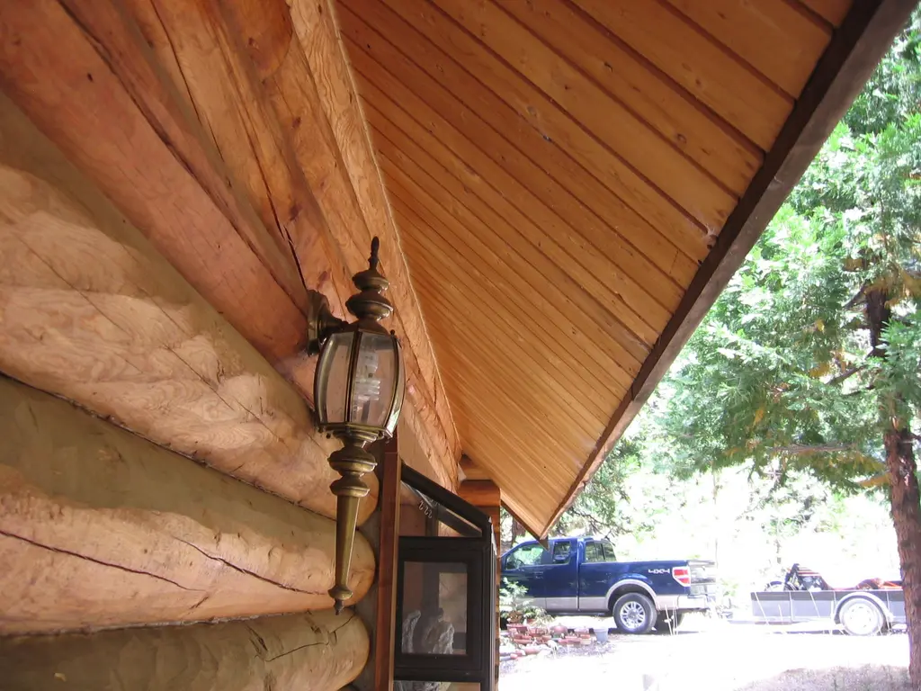 Log home