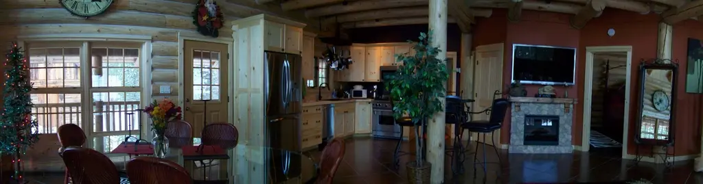 Log home