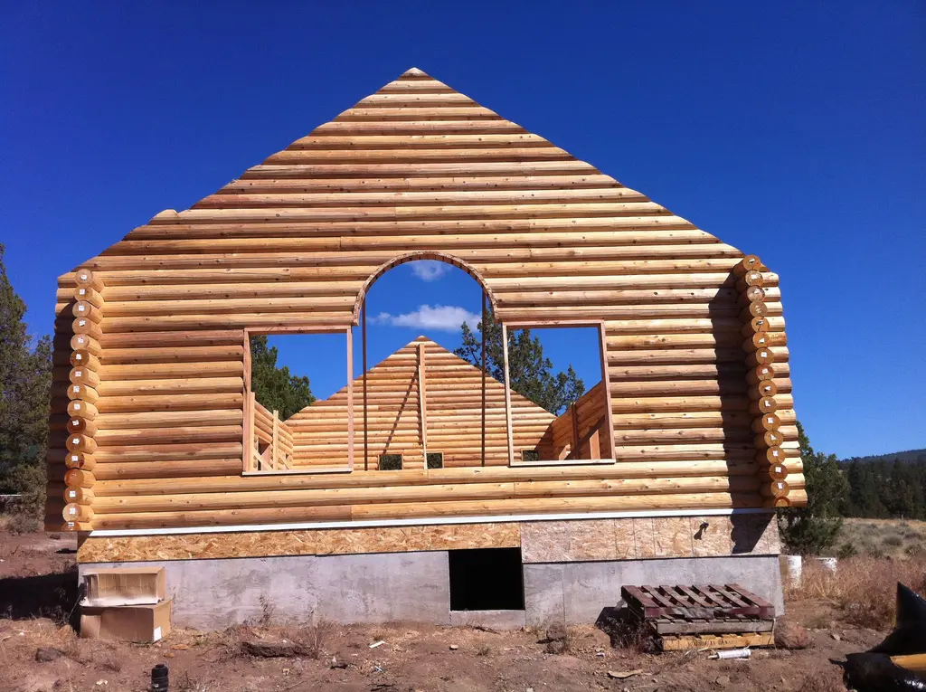 Log home