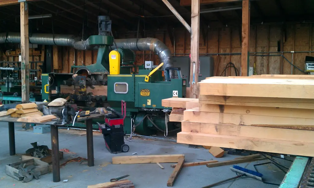 Log home