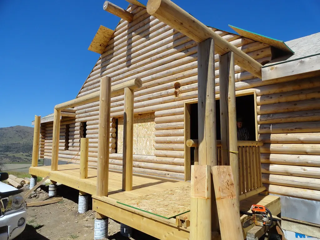 Log home