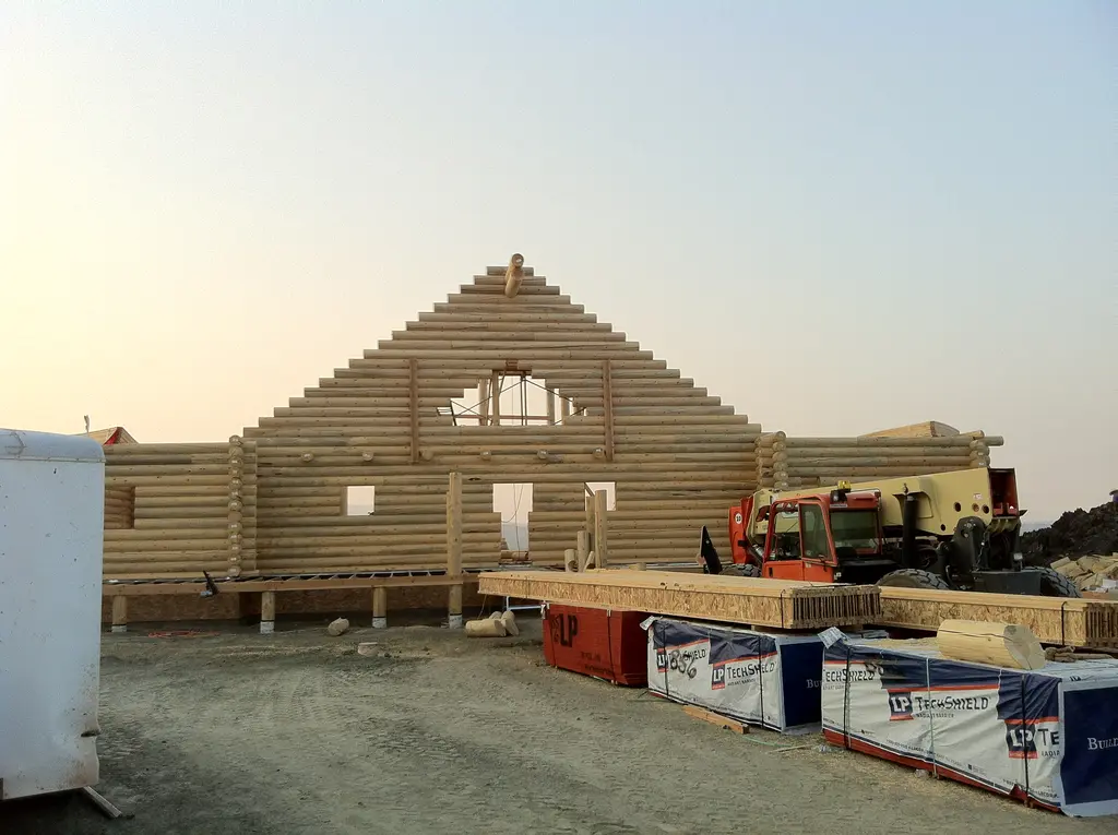 Log home