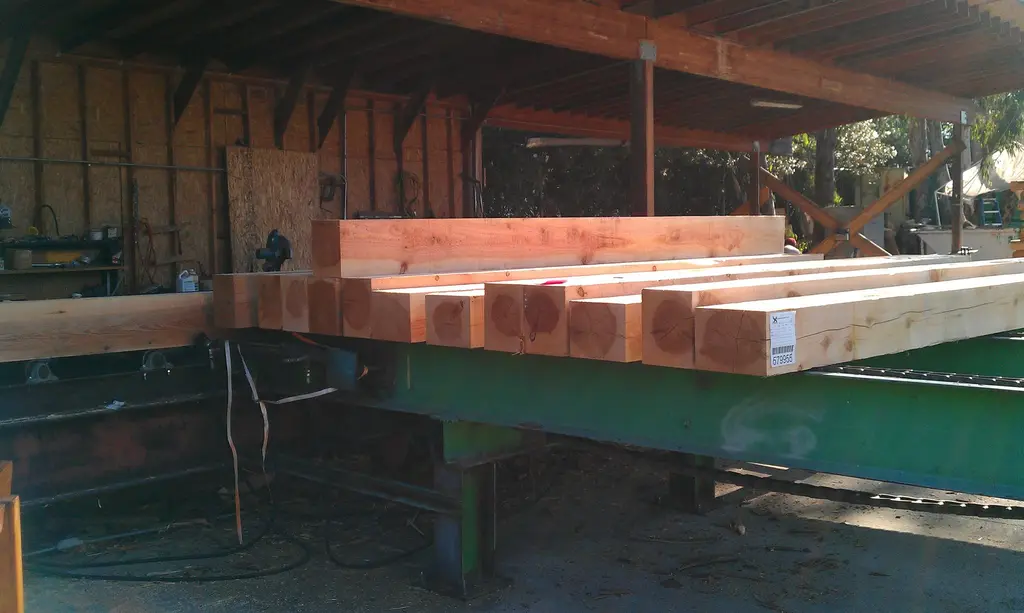 Log home