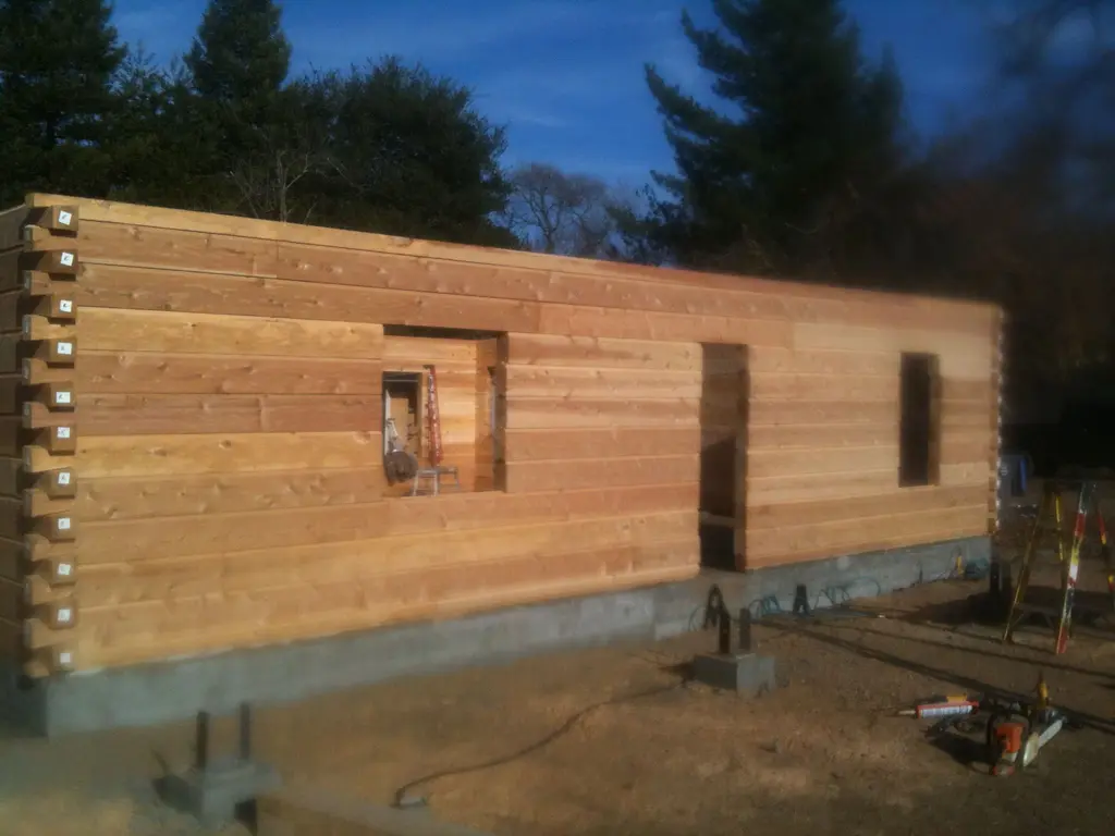 Log home
