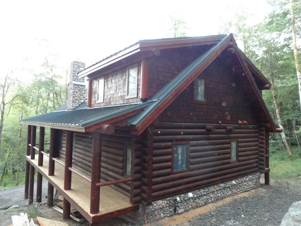 Log home