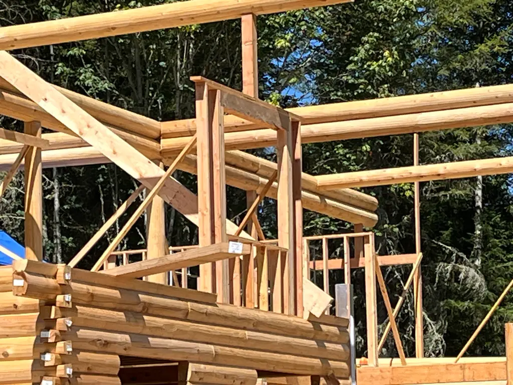 Log home