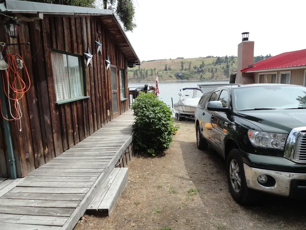 Log home