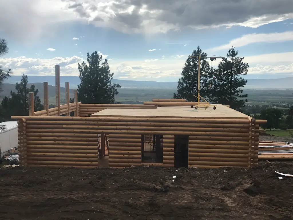 Log home