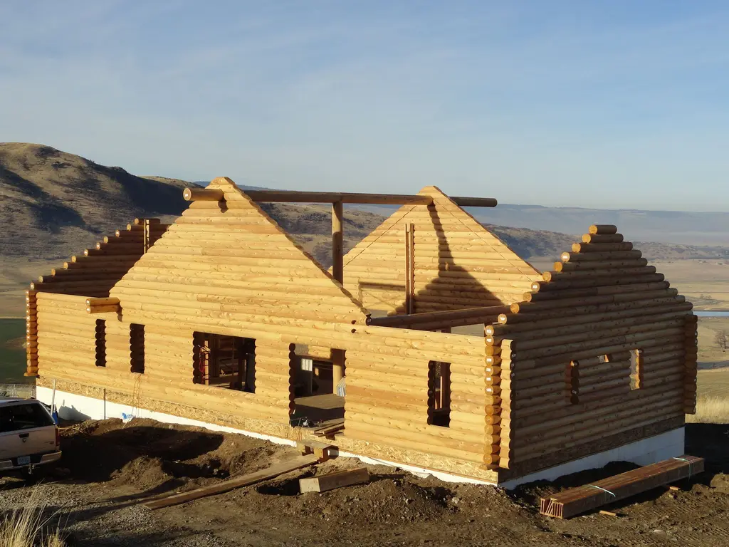 Log home