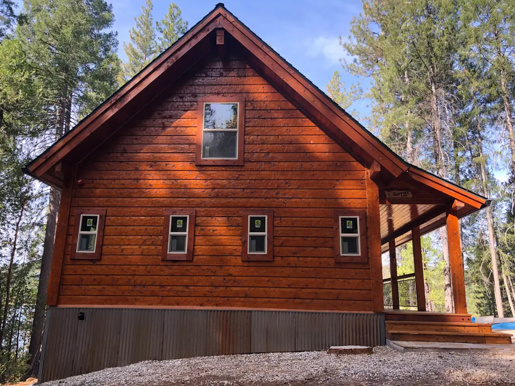 Log home