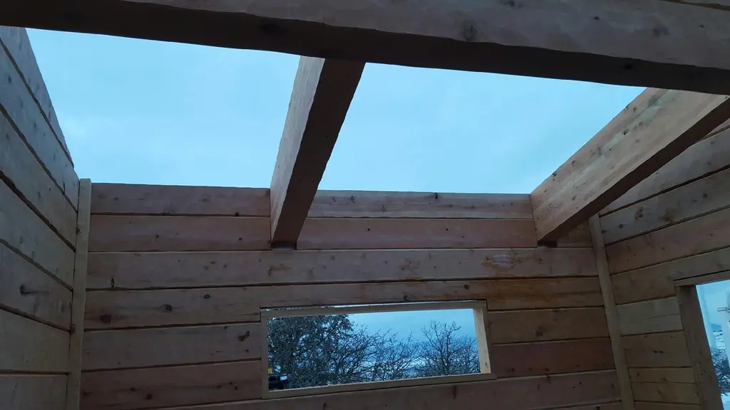 Log home