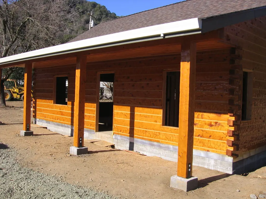 Log home