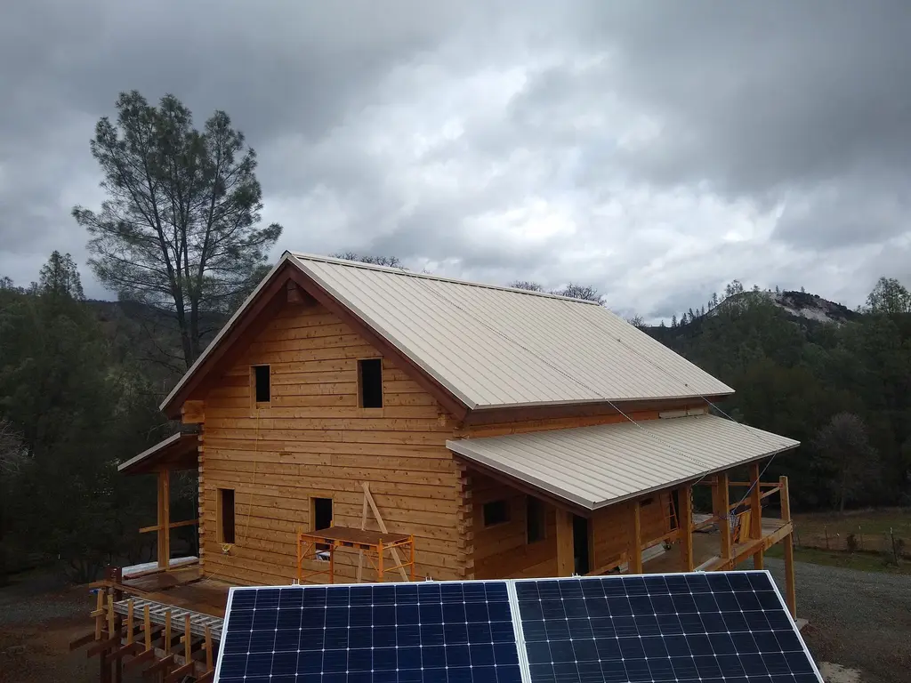 Log home
