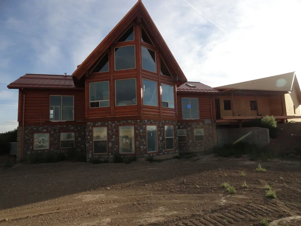 Log home