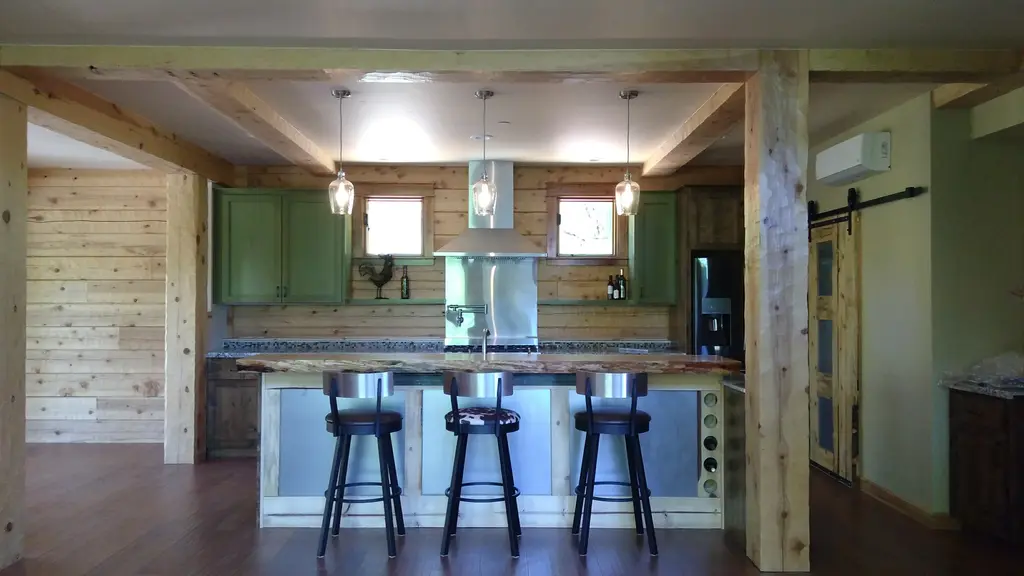 Log home