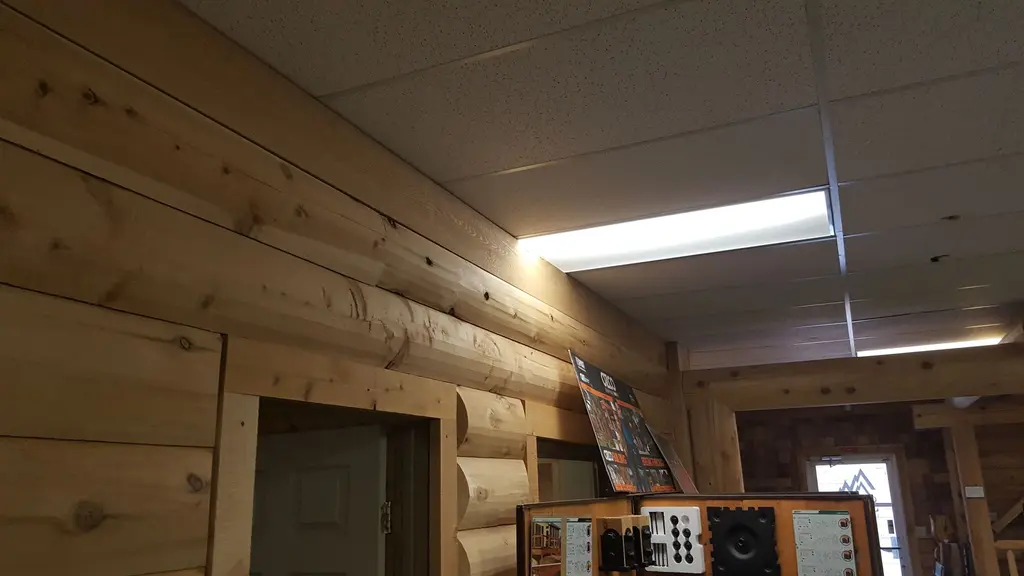 Log home