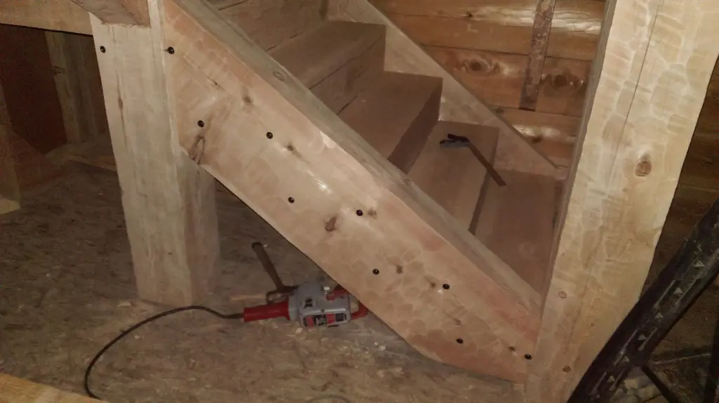 Log home