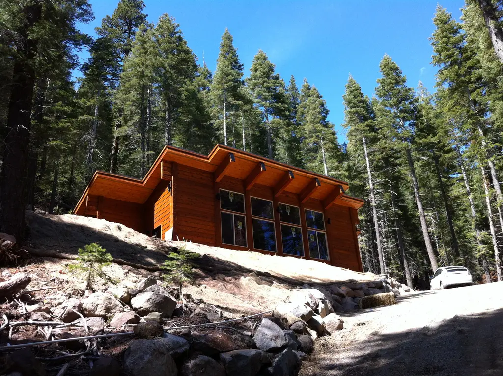 Log home