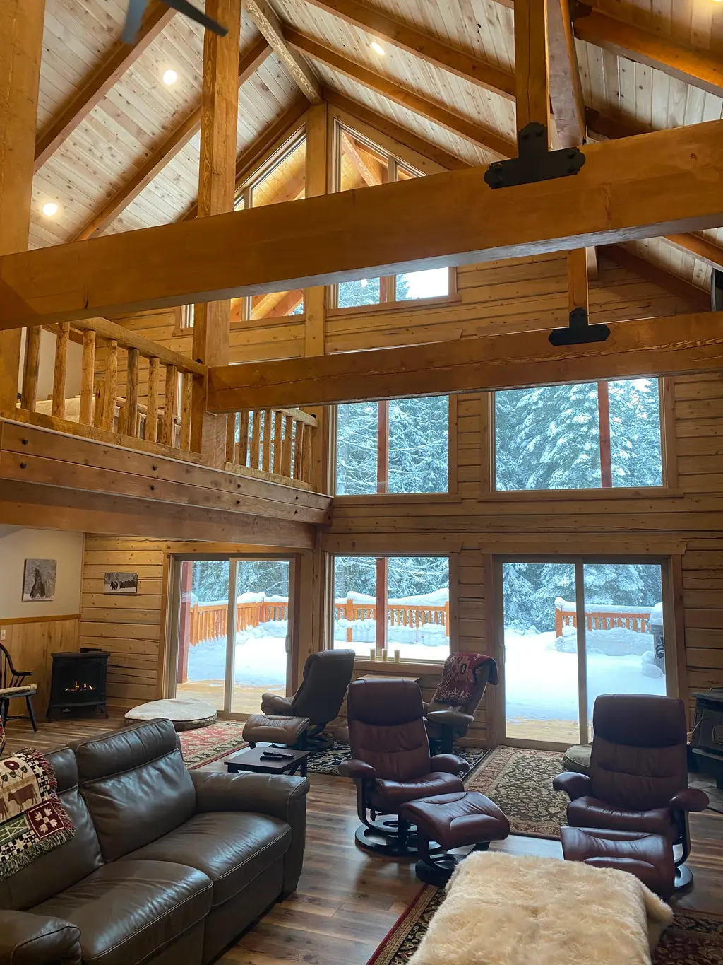 Log home