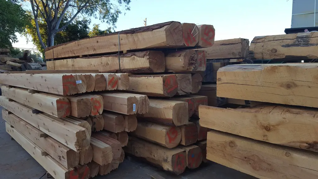 Log home