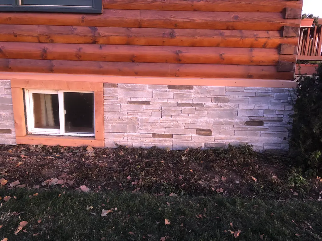 Log home