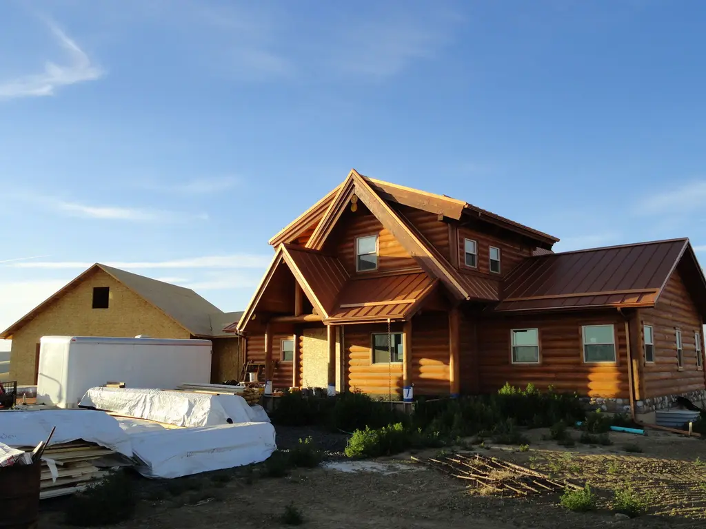 Log home