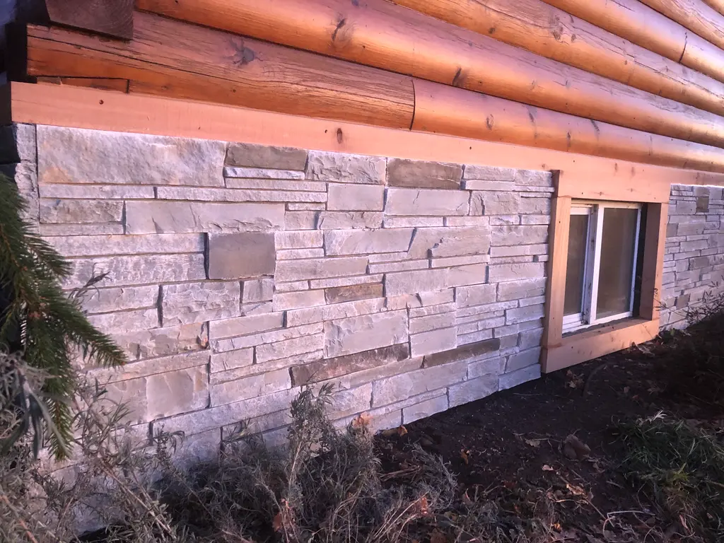 Log home