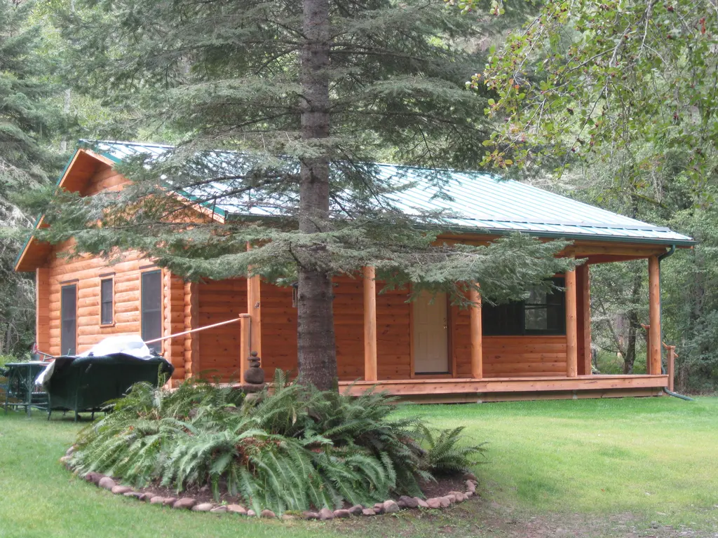 Log home