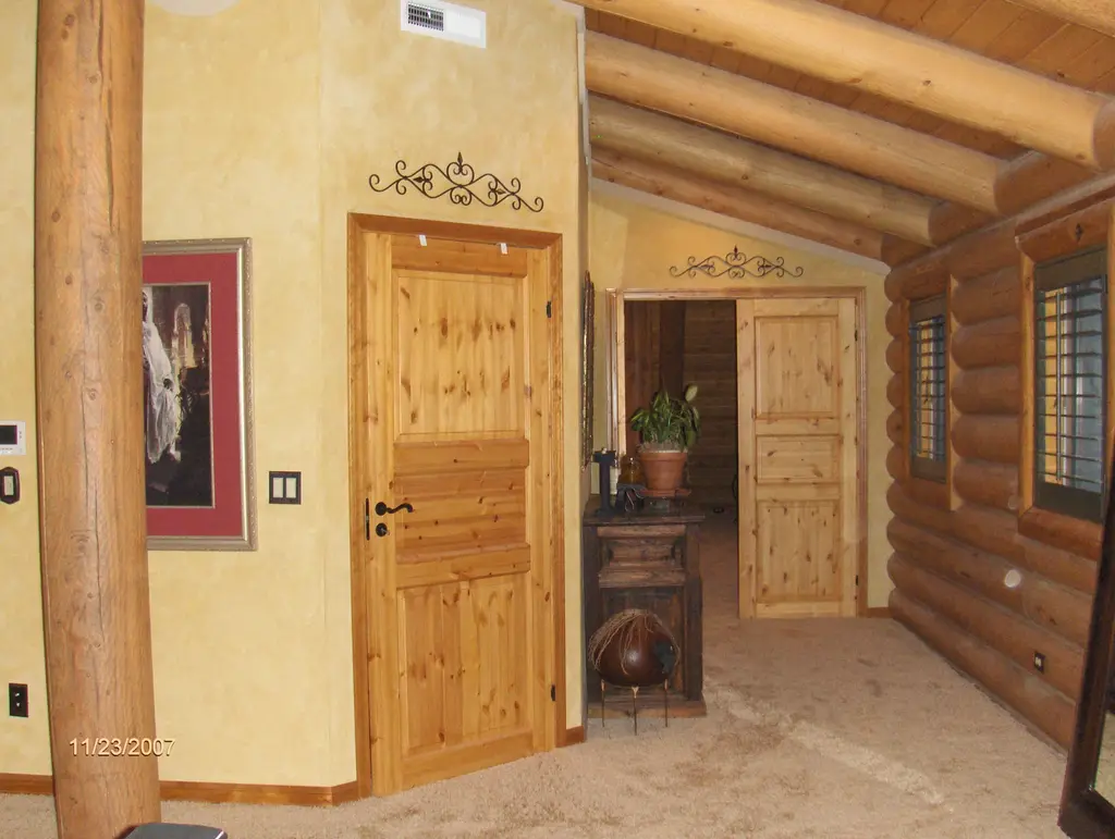 Log home