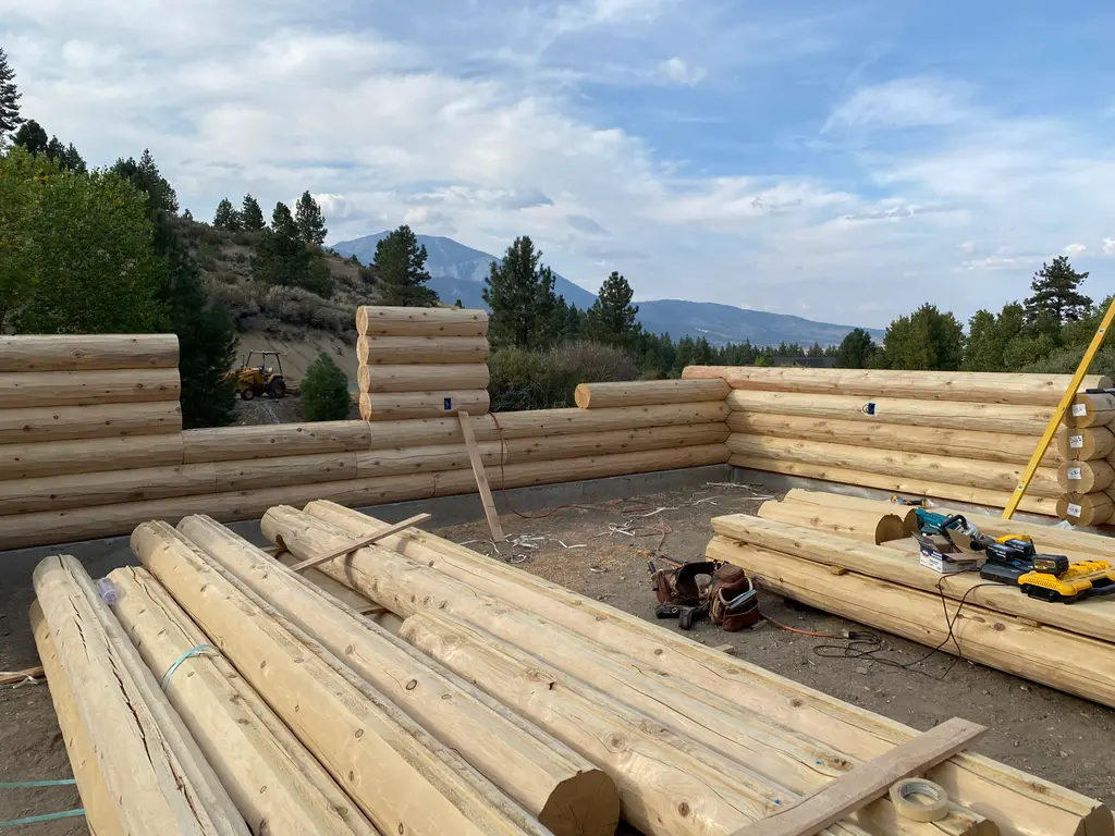 Round Logs