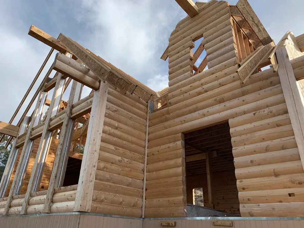 Log home