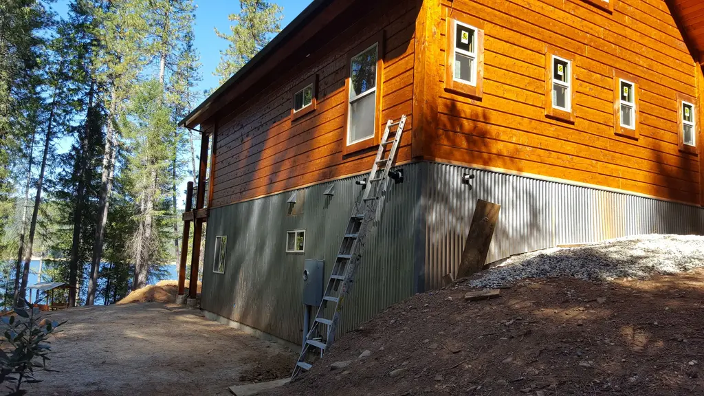 Log home