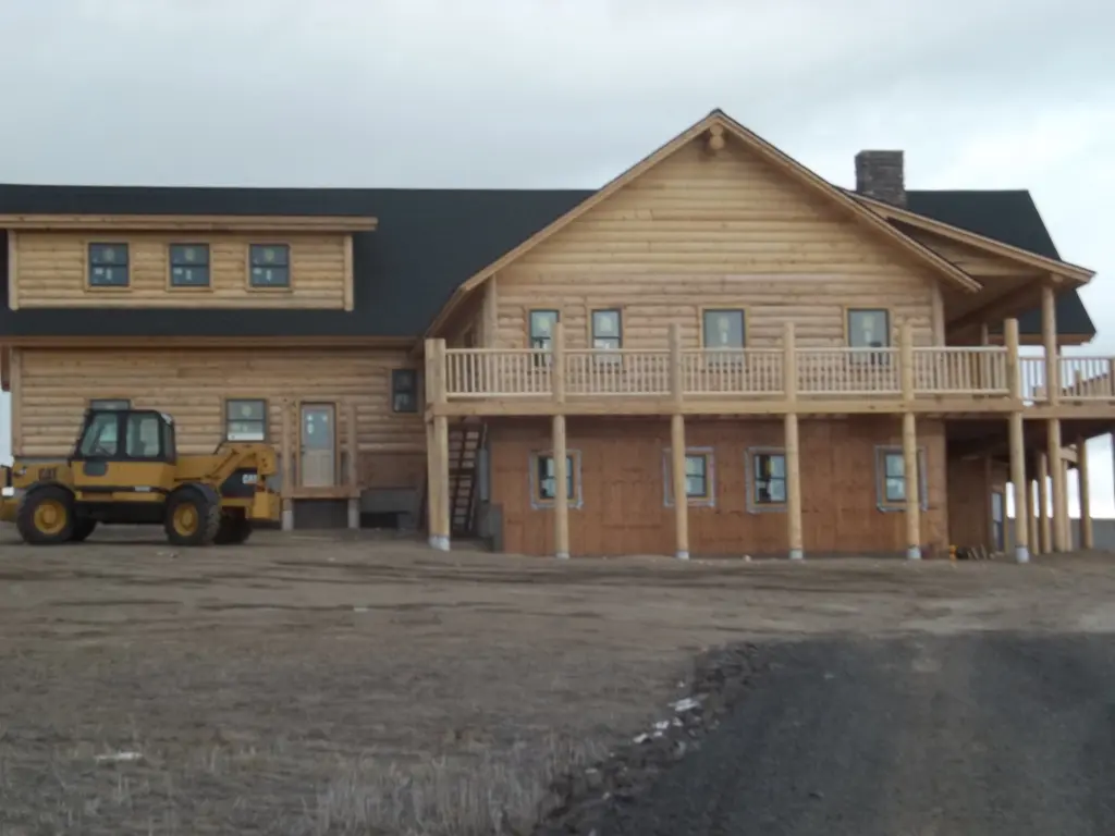 Log home
