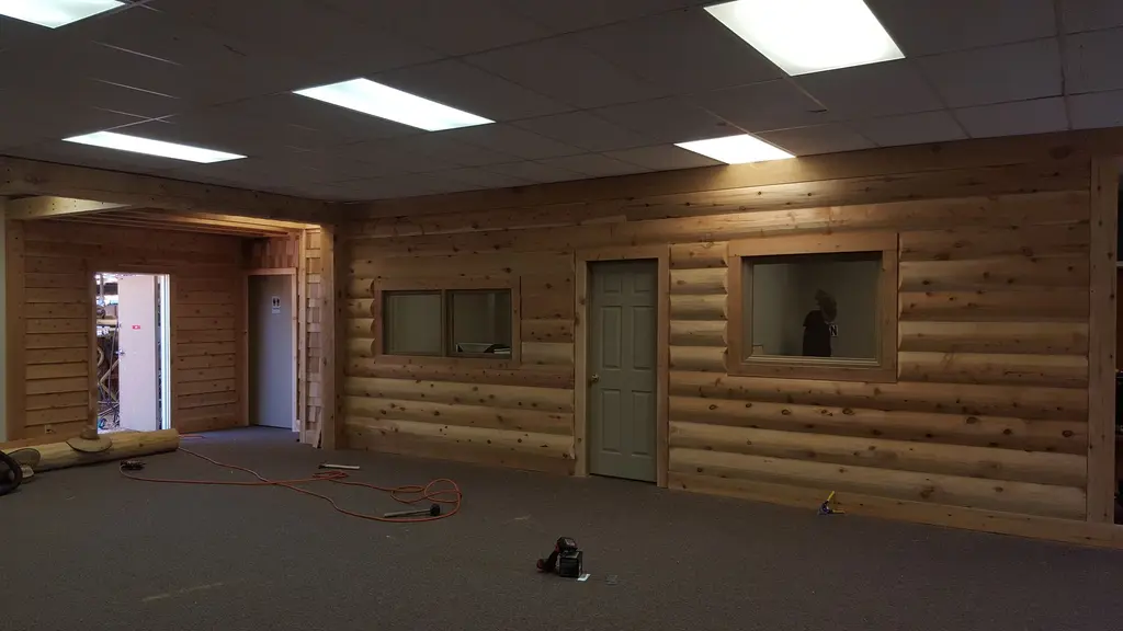 Log home