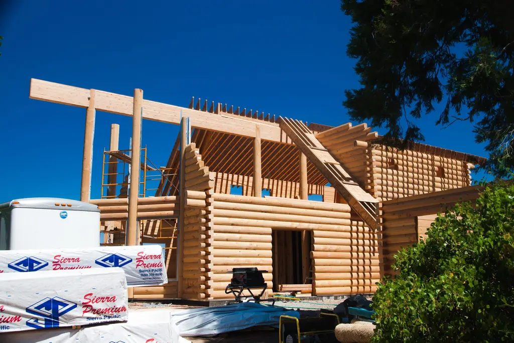 Log home