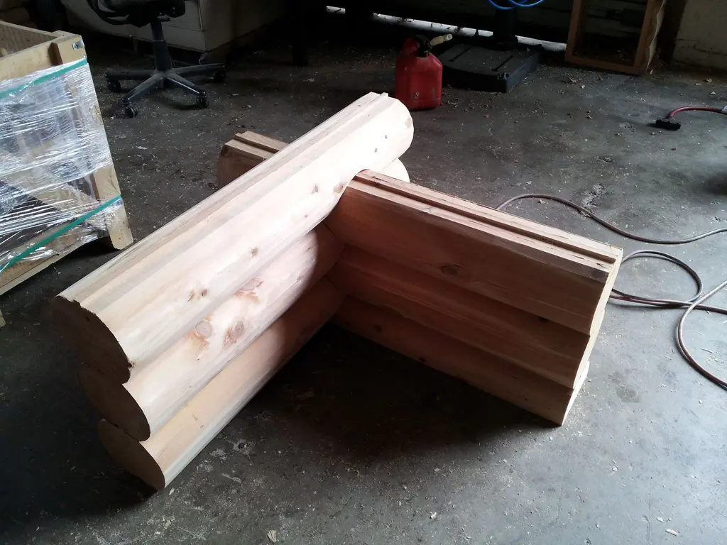 Log home