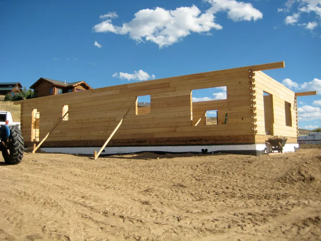 Log home